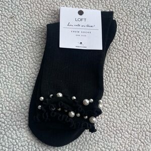Loft NWT black pearl lined scalloped crew socks